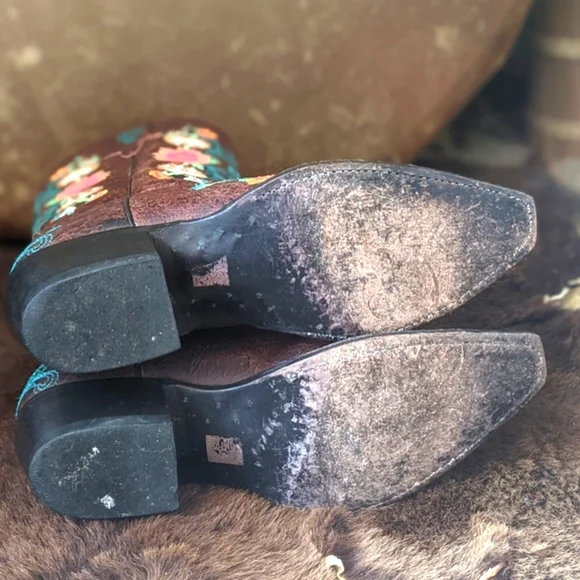 MACIE BEAN M8031 floral embroidered Sweet Sixteen snip toe cowgirl boots sz 7.5 - Picture 12 of 14